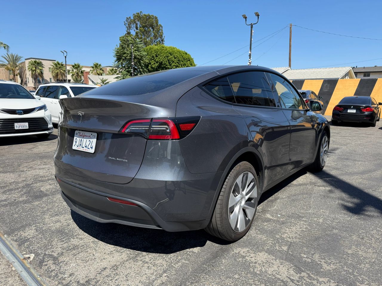 tesla model y 2023 7SAYGDEE1PF890792 image tesla model y 2023 7SAYGDEE1PF890792 image
